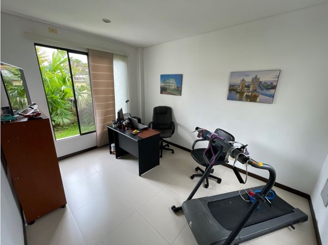 Casa de 3 alcobas en venta en Vía El Caimo, Armenia, 251 m² · foto 10 de 24