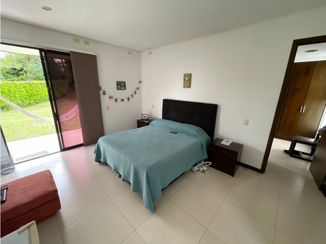 Casa de 3 alcobas en venta en Vía El Caimo, Armenia, 251 m² · foto 14 de 24