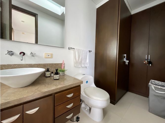 Casa de 3 alcobas en venta en Vía El Caimo, Armenia, 251 m² · foto 21 de 24