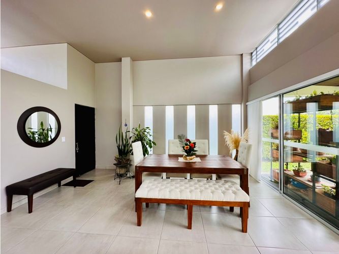 Casa de 3 alcobas en venta en El Pescador, Armenia, 174 m² · foto 4 de 21