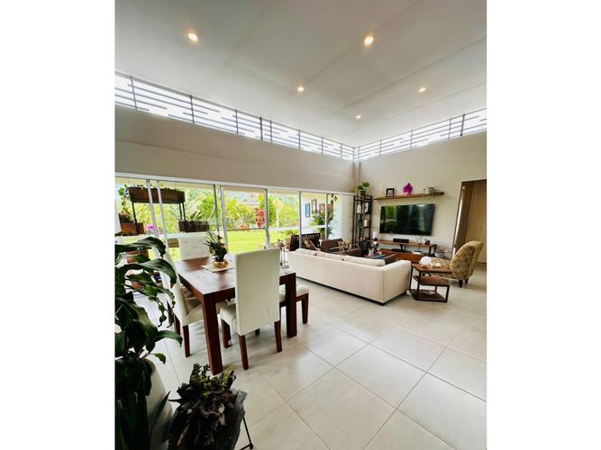 Casa de 3 alcobas en venta en El Pescador, Armenia, 174 m² · foto 5 de 21