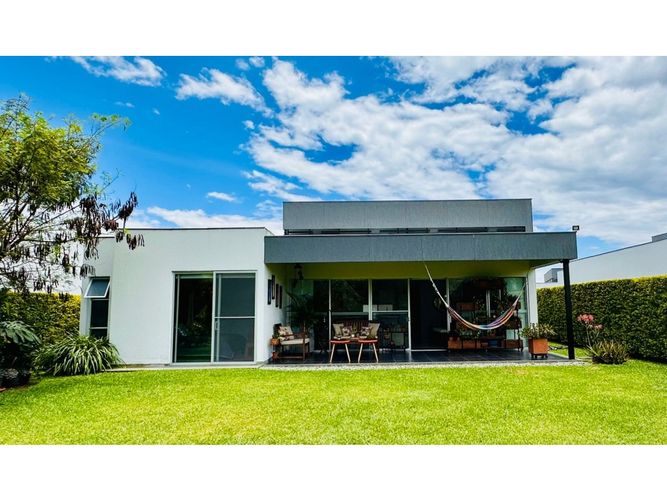 Casa de 3 alcobas en venta en El Pescador, Armenia, 174 m² · foto 16 de 21