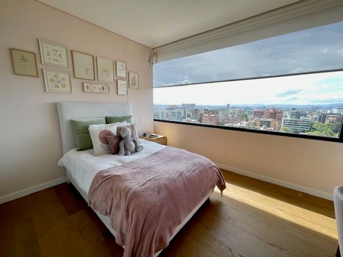 Apartamento de 4 alcobas en venta en El Nogal, Bogotá, 290 m² · foto 11 de 24