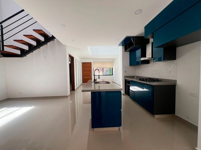 Casa de 3 alcobas en venta en Gualanday, Rionegro, 156 m² · foto 3 de 14