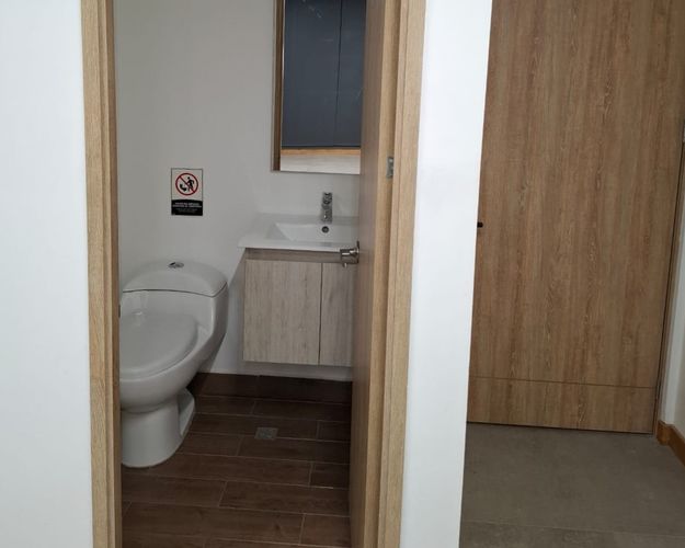 Oficina en arriendo en Santa María De Los Ángeles, Medellín, 33 m² · foto 6 de 6
