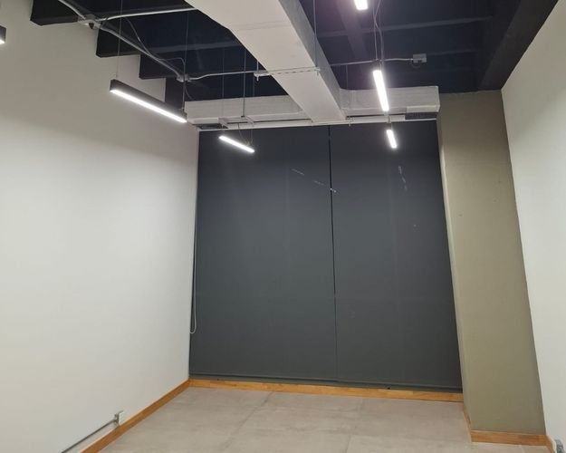 Oficina en arriendo en Santa María De Los Ángeles, Medellín, 33 m² · foto 2 de 6