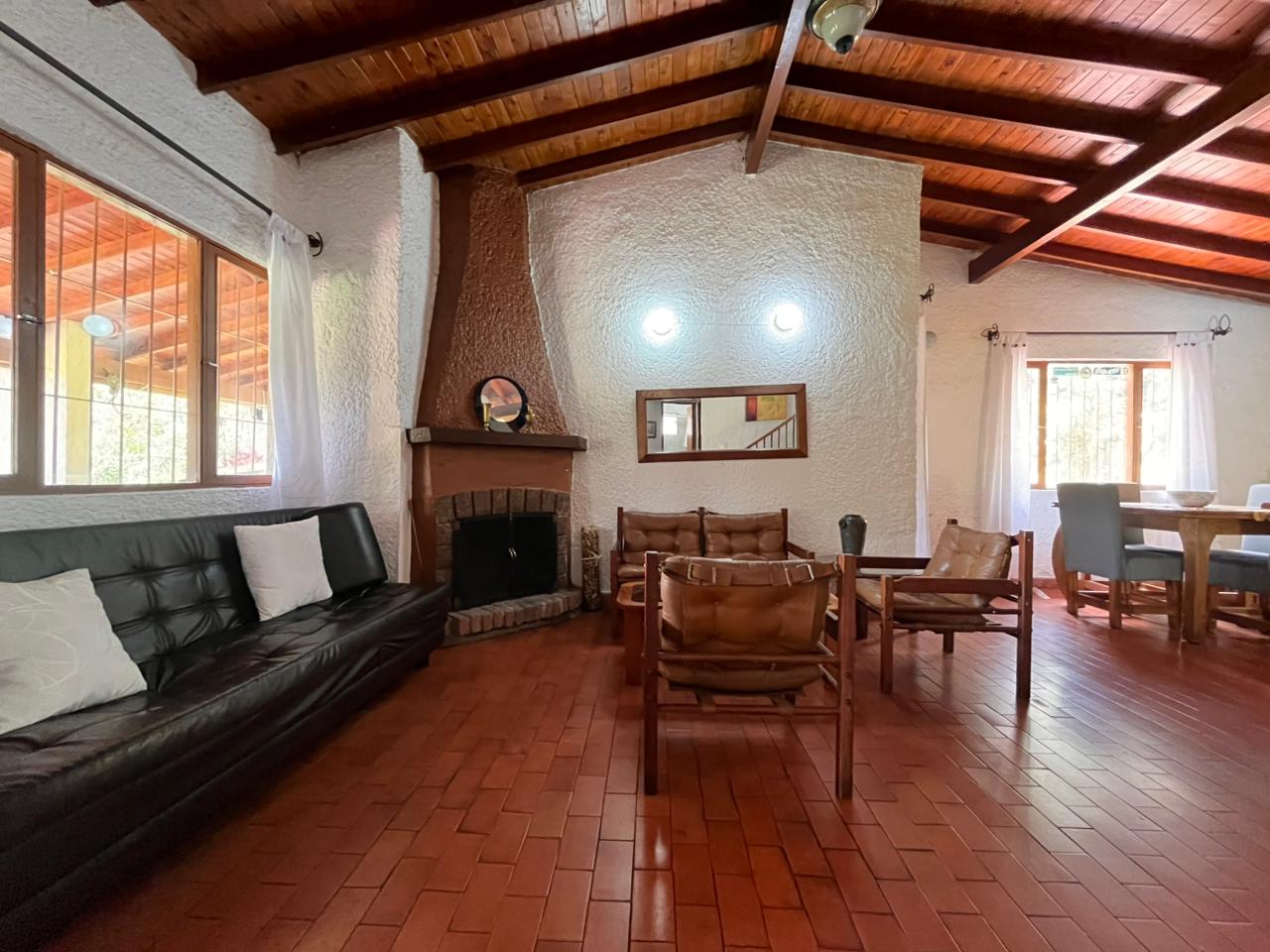 3BR House in Santa Elena (230 m²) - 2