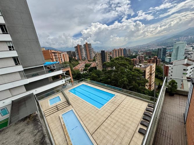Apartamento de 3 alcobas en venta en Castropol, Medellín, 104 m² · foto 22 de 24