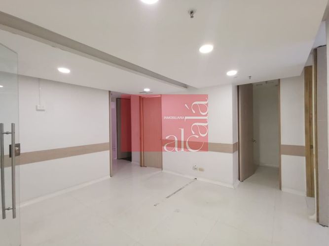 Oficina en arriendo en Las Vegas, Envigado, 78 m² · foto 6 de 11