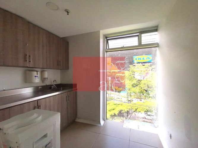 Oficina en arriendo en Las Vegas, Envigado, 78 m² · foto 7 de 11