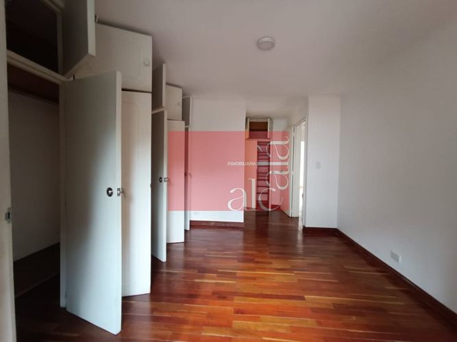 Apartamento de 3 alcobas en arriendo en Las Lomas, Medellín, 134 m² · foto 20 de 24