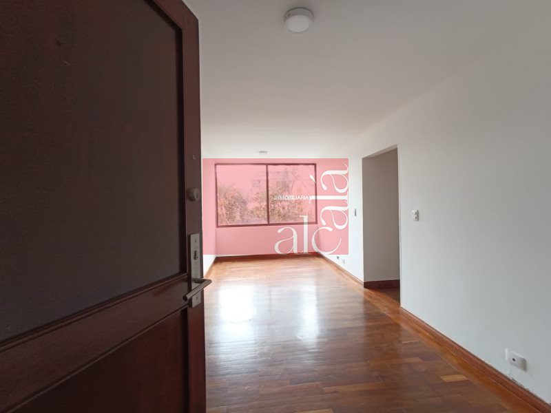 Apartamento en venta en El Poblado, Medellín · foto 6 de 24