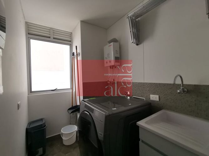 Apartamento de 2 alcobas en arriendo en El Diamante No. 2, Medellín, 74 m² · foto 14 de 22
