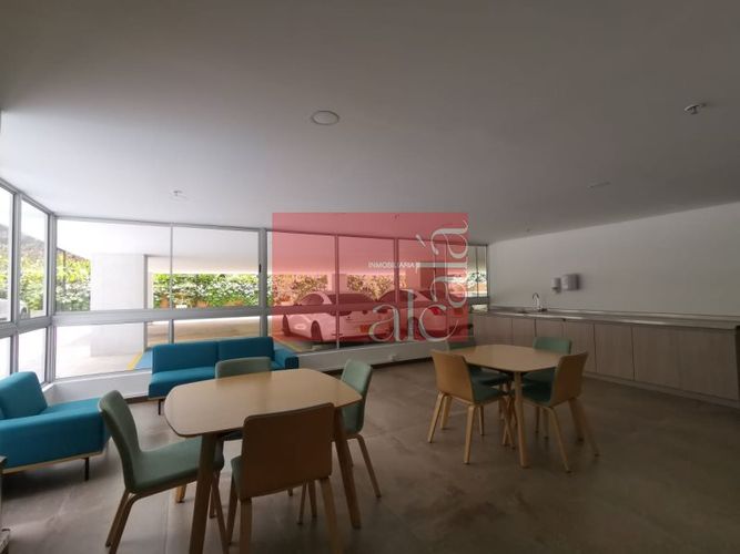 Apartamento de 2 alcobas en arriendo en El Diamante No. 2, Medellín, 74 m² · foto 18 de 22