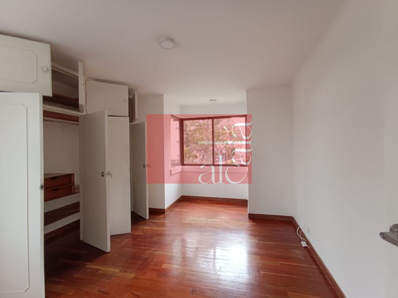 Apartamento en venta en El Poblado, Medellín · foto 18 de 24