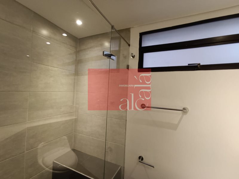 Apartamento en venta en El Poblado, Medellín · foto 22 de 24