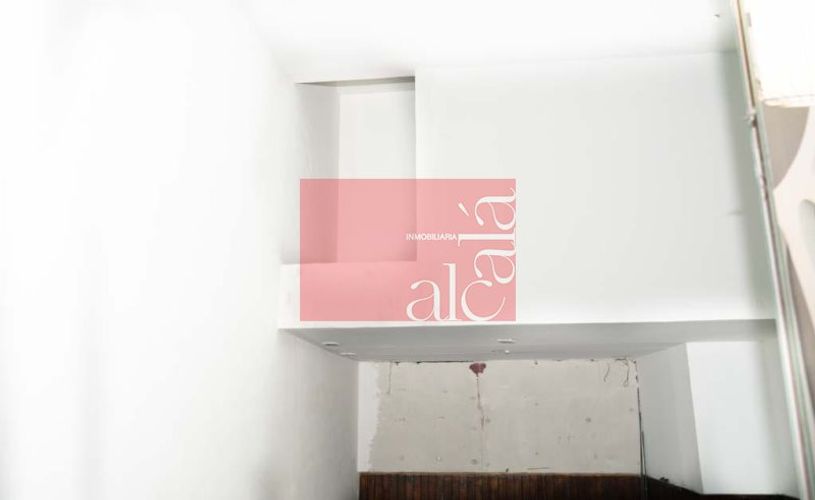 Local en arriendo en El Poblado, Medellín, 37 m² · foto 4 de 8