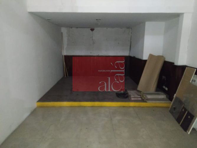Local en arriendo en El Poblado, Medellín, 37 m² · foto 5 de 8