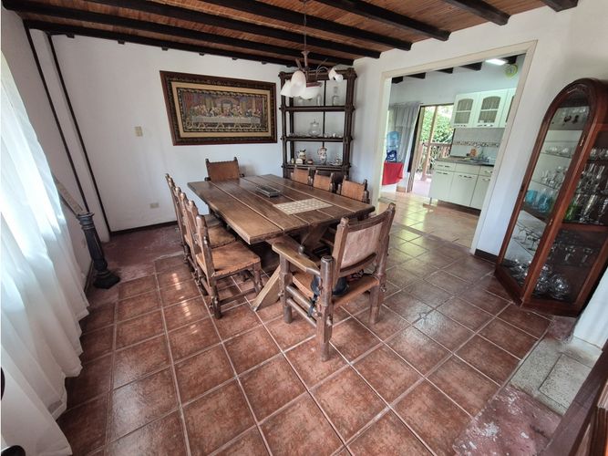 Casa de 7 alcobas en venta en San Antonio, Armenia, 394 m² · foto 2 de 18