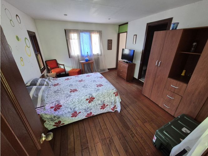 Casa de 7 alcobas en venta en San Antonio, Armenia, 394 m² · foto 5 de 18