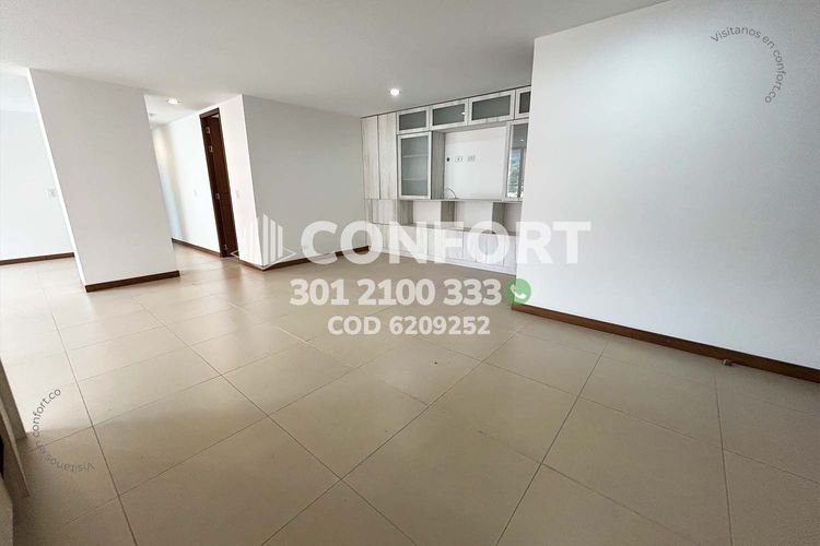Apartamento de 2 alcobas en arriendo en Loma De Las Brujas, Envigado, 110 m² · foto 2 de 24