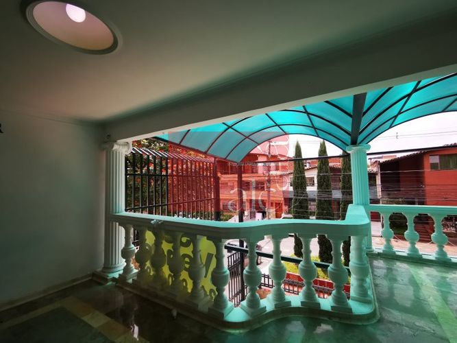 Casa de 6 alcobas en venta en Conquistadores, Medellín, 217 m² · foto 18 de 24