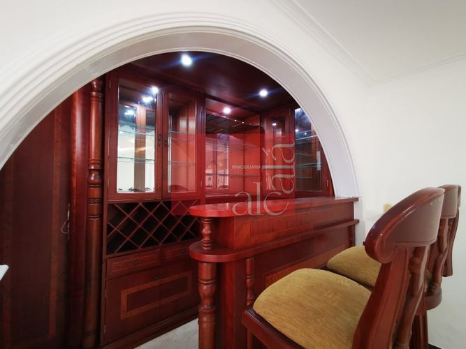 Casa de 6 alcobas en venta en Conquistadores, Medellín, 217 m² · foto 23 de 24