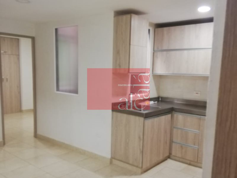 Apartamento en venta en Calatrava, Itagüí · foto 2 de 12