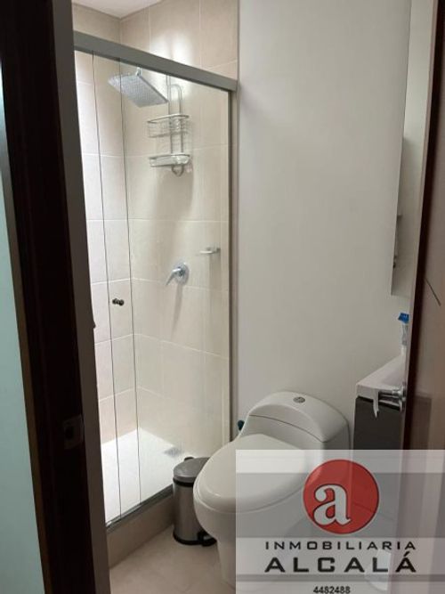 Casa de 5 alcobas en venta en San Lucas, Medellín, 290 m² · foto 14 de 24