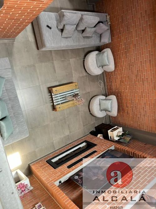 Casa de 5 alcobas en venta en San Lucas, Medellín, 290 m² · foto 16 de 24