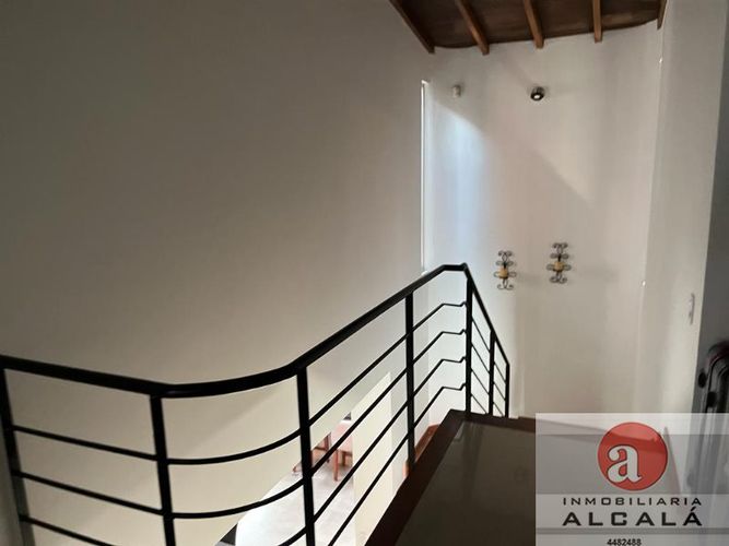 Casa de 5 alcobas en venta en San Lucas, Medellín, 290 m² · foto 19 de 24