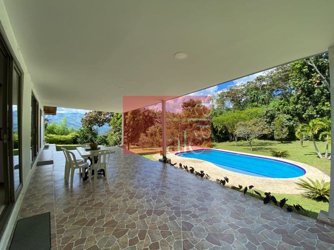 Finca en venta en El Salado, Guarne, 5040 m² · foto 7 de 15