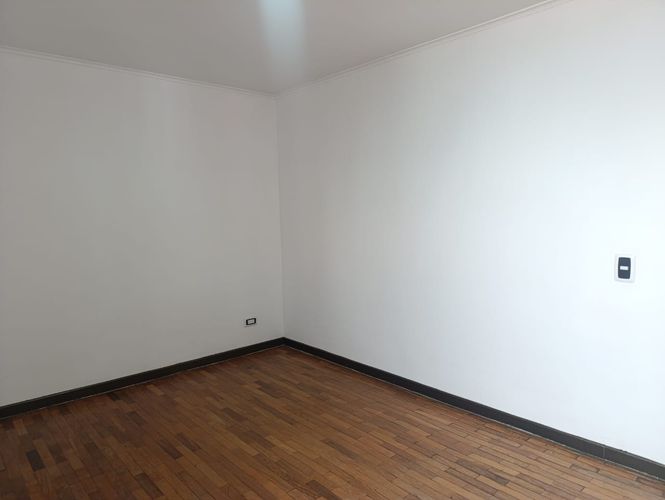 Apartamento de 3 alcobas en arriendo en Los Naranjos, Medellín, 86 m² · foto 7 de 18