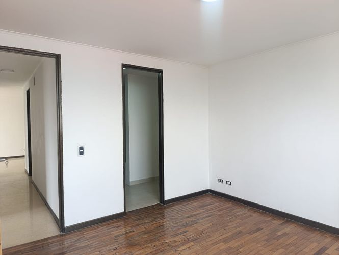 Apartamento de 3 alcobas en arriendo en Los Naranjos, Medellín, 86 m² · foto 11 de 18