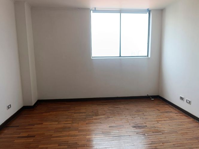 Apartamento de 3 alcobas en arriendo en Los Naranjos, Medellín, 86 m² · foto 13 de 18
