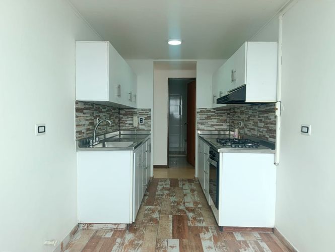 Apartamento de 3 alcobas en arriendo en Los Naranjos, Medellín, 86 m² · foto 5 de 18