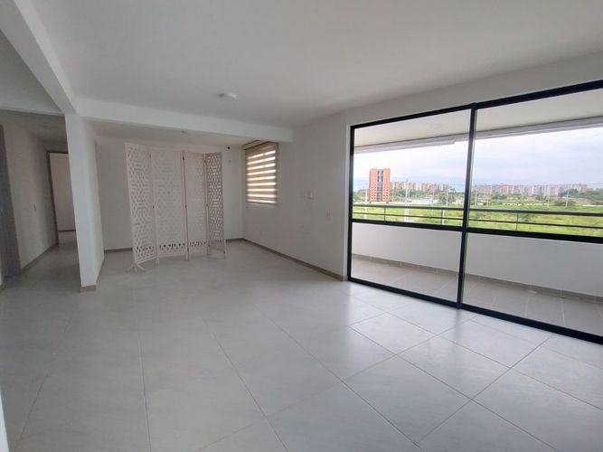 Apartamento de 2 alcobas en venta en Senderos Del Lili, Cali, 86 m² · foto 2 de 24