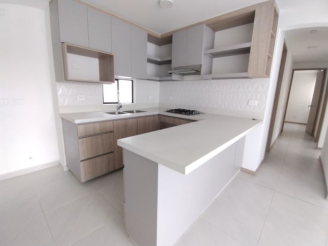 Apartamento de 2 alcobas en venta en Senderos Del Lili, Cali, 86 m² · foto 7 de 24
