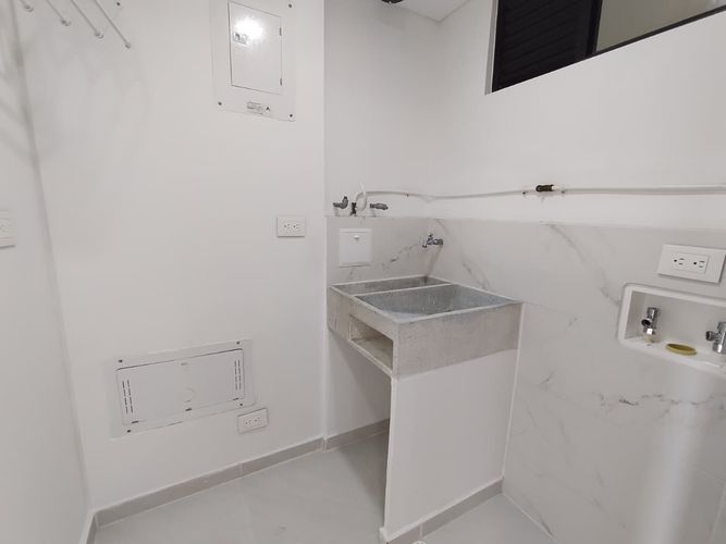 Apartamento de 2 alcobas en venta en Senderos Del Lili, Cali, 86 m² · foto 9 de 24