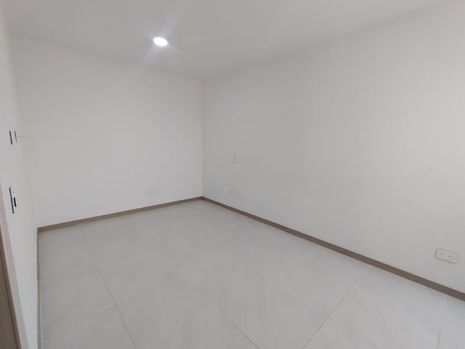Apartamento de 2 alcobas en venta en Senderos Del Lili, Cali, 86 m² · foto 12 de 24