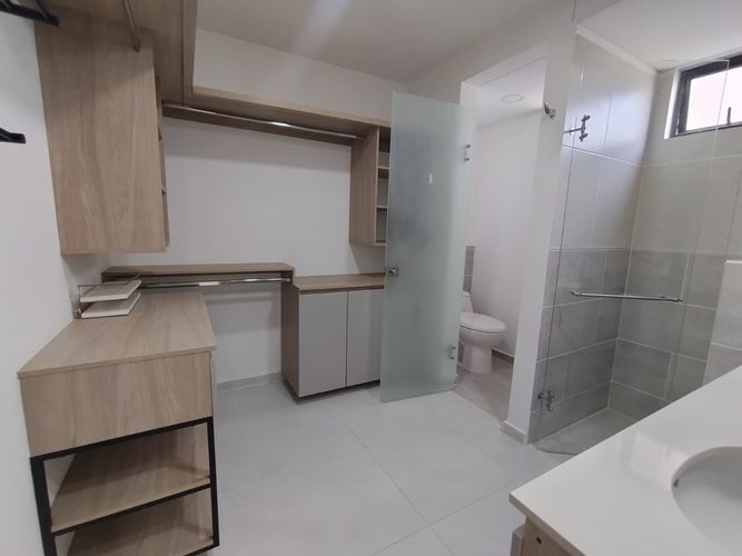 Apartamento de 2 alcobas en venta en Senderos Del Lili, Cali, 86 m² · foto 13 de 24