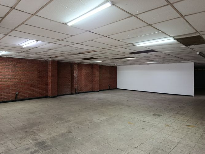 Bodega en arriendo en San Pedro, Cali, 700 m² · foto 6 de 24