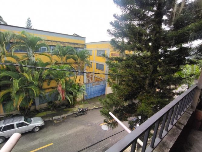 Casa de 4 alcobas en venta en El Salado, Medellín, 140 m² · foto 3 de 24