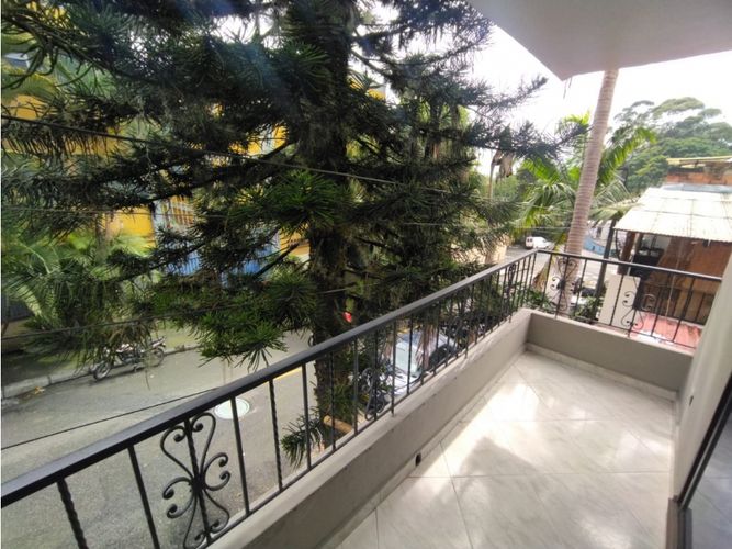 Casa de 4 alcobas en venta en El Salado, Medellín, 140 m² · foto 4 de 24