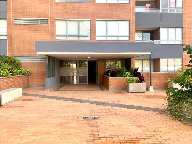 Apartamento de 3 alcobas en venta en El Porvenir, Rionegro, 78 m² · foto 14 de 16