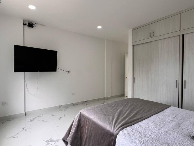 Casa de 3 alcobas en venta en Chipre, Rionegro, 350 m² · foto 10 de 16