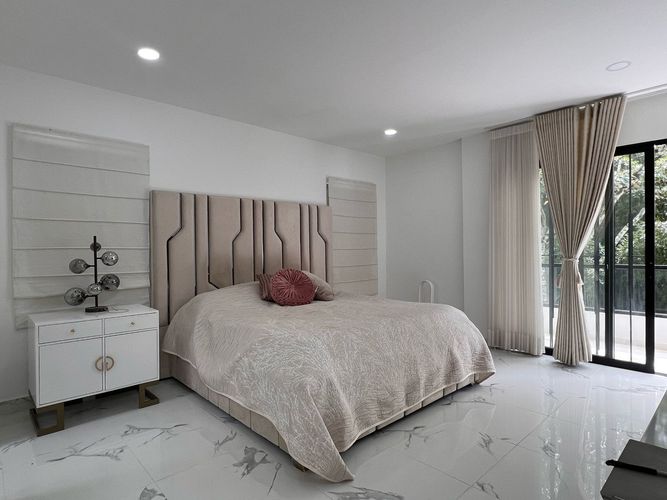 Casa de 3 alcobas en venta en Chipre, Rionegro, 350 m² · foto 7 de 16