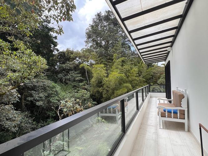 Casa de 3 alcobas en venta en Chipre, Rionegro, 350 m² · foto 16 de 16