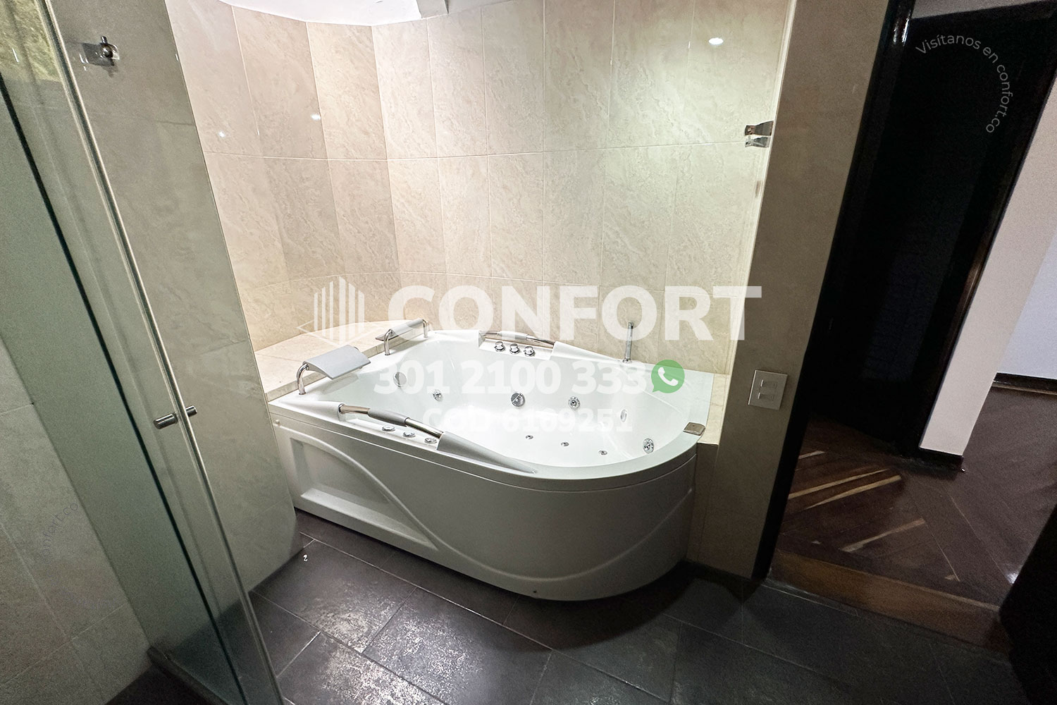 Apartamento en arriendo en Altos Del Poblado, Medellín · foto 21 de 24