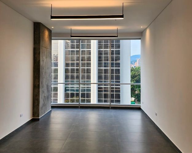 Oficina en arriendo en Santa María De Los Ángeles, Medellín, 33 m² · foto 2 de 6
